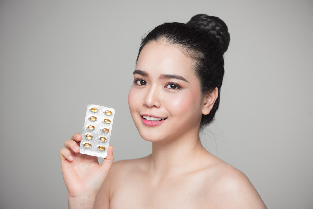 H1 2026 Report: China's Online Health &amp; Wellness Market Analysis cover